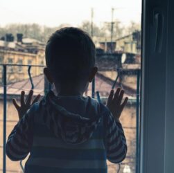 Новини політики - Нібито "рятують": що відбувається з українськими дітьми в Росії