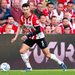 Новини спорту - Нідерландський ПСВ продовжив контракт з досвідченим хорватом