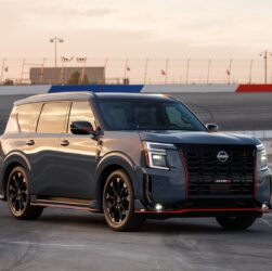 Авто новини - Nissan представила спортивну версію позашляховика Armada