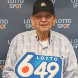 Новини світу - Пенсіонер із Канади виграв близько 2,5 мільйонів доларів