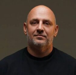 Новини культури - Потап пояснив, як виїжджає з України під час війни