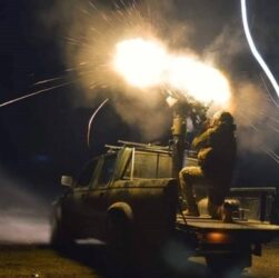 Новини України - ППО відбила атаку дронів з чотирьох напрямків