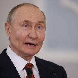 Новини світу - Путін оцінив меморандуми України і Росії