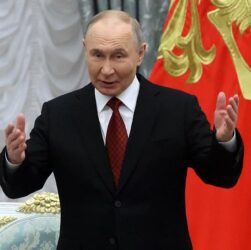 Новини світу - Путін заявив про "збиття" 7500 західних ракет