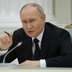 Новини світу - Путін знайшов причину не зустрічатися з Зеленським