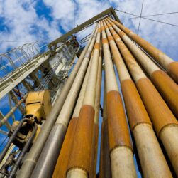 Новини бізнесу - Рубль "з’їдає" нафтові доходи Кремля