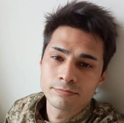 Новини культури - Співак Микита Ломакін розповів про жорстку мобілізацію