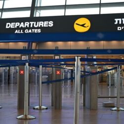 Новини світу - США евакуювали персонал посольства з Ізраїлю
