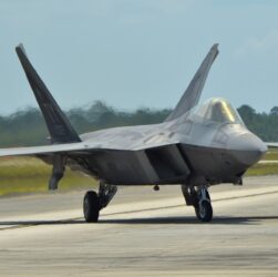 Новини світу - США перекинули ескадрилью F‑22 в Йорданію
