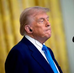 Новини світу - США скасували стратегію тиску на Кремль - ЗМІ