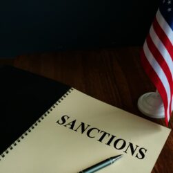 Новини світу - США запровадили посилені санкції проти Ірану