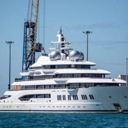 Новини бізнесу - Суд у США дозволив продати супер'яхту Керімова