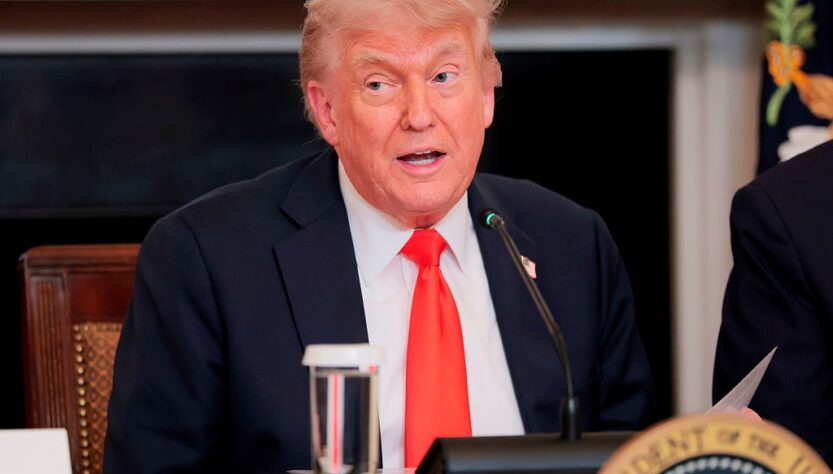 Новини світу - Трамп назвав Грету Тунберг "дивною" та порадив їй курси з гніву