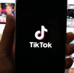Новини бізнесу - Трамп вкотре продовжив строк продажу TikTok