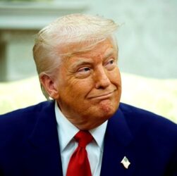 Новини світу - Трамп заявив, що США поповнюють арсенал зброї рекордними темпами