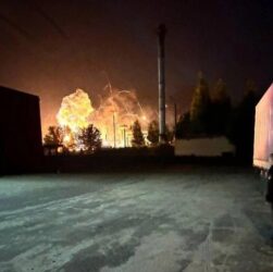 Новини світу - У Брянську знищено вертоліт Мі-8 - соцмережі