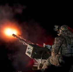 Новини Києва - У Києві прогриміли вибухи на тлі загрози балістики