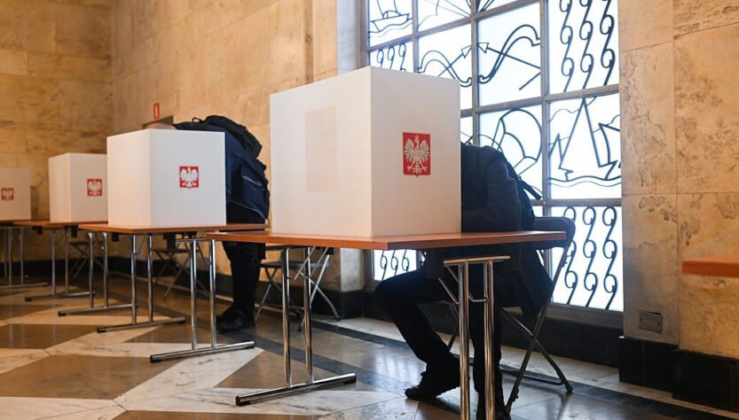 Новини світу - У Польщі перерахують голоси після виборів президента