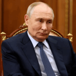 Новини світу - У Росії почали продавати свічки "з запахом Путіна"