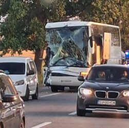 Новини світу - У Румунії потрапив у ДТП автобус з 60 українцями