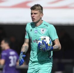 Новини спорту - Український голкіпер продовжить кар'єру в Шотландії