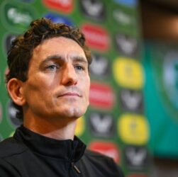 Новини спорту - Уперше для себе як тренер Кіт Ендрюс стане біля керма Брентфорда Ярмолюка