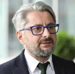 Новини світу - В Грузії суд заарештував лідера опозиції Гварамію