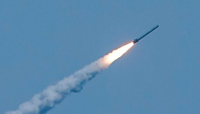Новини України - Вибухи пролунали у Львові й Івано-Франківську