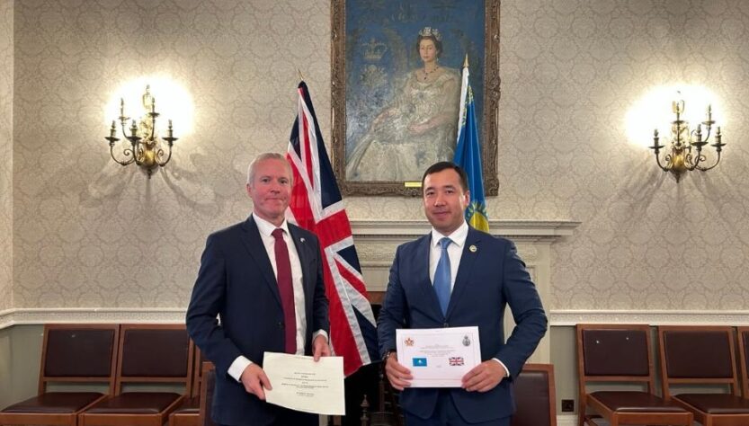 Новини світу - Військові Казахстану навчатимуться у Британії