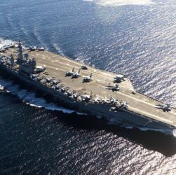 Новини світу - Вже другий авіаносець США прибув до Близького Сходу