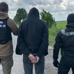 Новини України - Затримано агента РФ, який планував підірвати аеродроми на Рівненщині