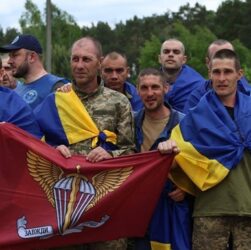 Новини України - Зеленський анонсував великий обмін полоненими