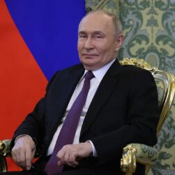 Новини України - Зеленський назвав фактори, які допомагають Путіну