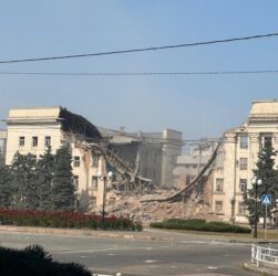 Новини України - Зеленський про удар РФ по Херсону: Хворі істоти