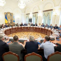 Володимир Зеленський зустрівся з представниками компаній – членів Американської торговельної палати