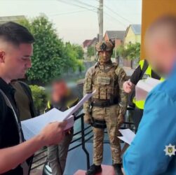 Підробка офіційних документів у масштабах держави: Нацполіція викрила злочинну організацію