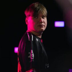 Новини спорту - B1ad3 вперше відреагував на зміну клубу S1mple після виходу з NaVi