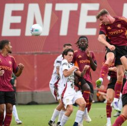 Новини спорту - Без Довбика: новачок Роми оформив покер у товариському матчі