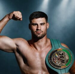 Новини спорту - Бій Новицького скасовано: названа причина та терміни відновлення