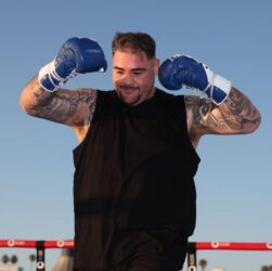 Новини спорту - Боксер, який переміг Джошуа, здолав Ф'юрі