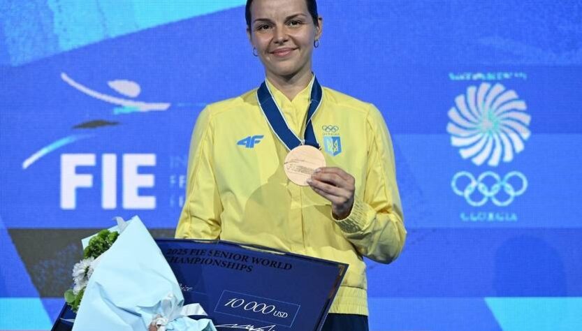 Новини спорту - ЧС-2025 з фехтування: Комащук відмовилася від фото з росіянкою