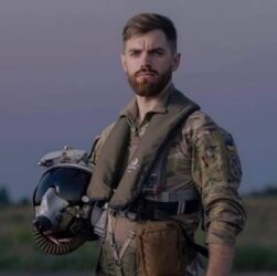 Новини України - ДБР провело обшуки у матері загиблого пілота "Джуса"