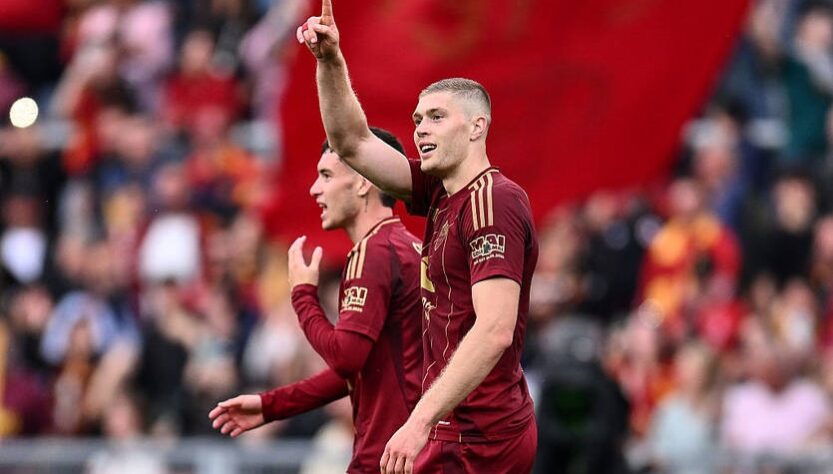 Новини спорту - До трансферної боротьби за Довбика приєдналися Ньюкасл і Вільярреал