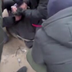 Новини світу - ФСБ затримала дев'ятьох росіян, що "закликали до вбивства силовиків"