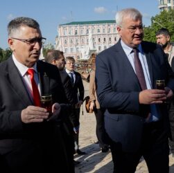 Новини політики - Глава МЗС Ізраїлю засудив атаки Росії та висловив підтримку Україні