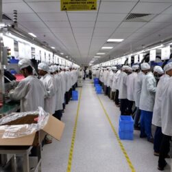 Новини бізнесу - Індія витісняє Китай з американського ринку смартфонів