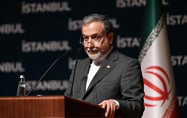 Новини світу - Іран вимагає компенсації від США для відновлення перемовин