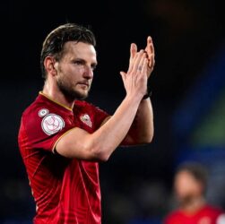 Новини спорту - Іван Ракітич оголосив, що йде з великого футболу