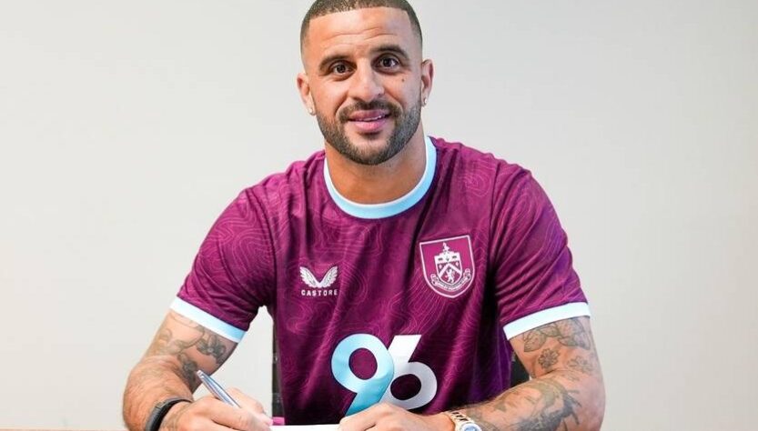 Новини спорту - Клуб АПЛ влаштував оригінальну презентацію новачка