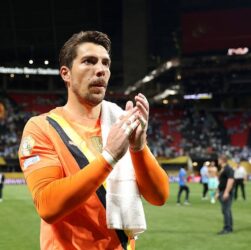 Новини спорту - Коли один шукає допомоги в іншого: МЮ звернув увагу на голкіпера Ман Сіті